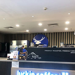 中华广场店店面
